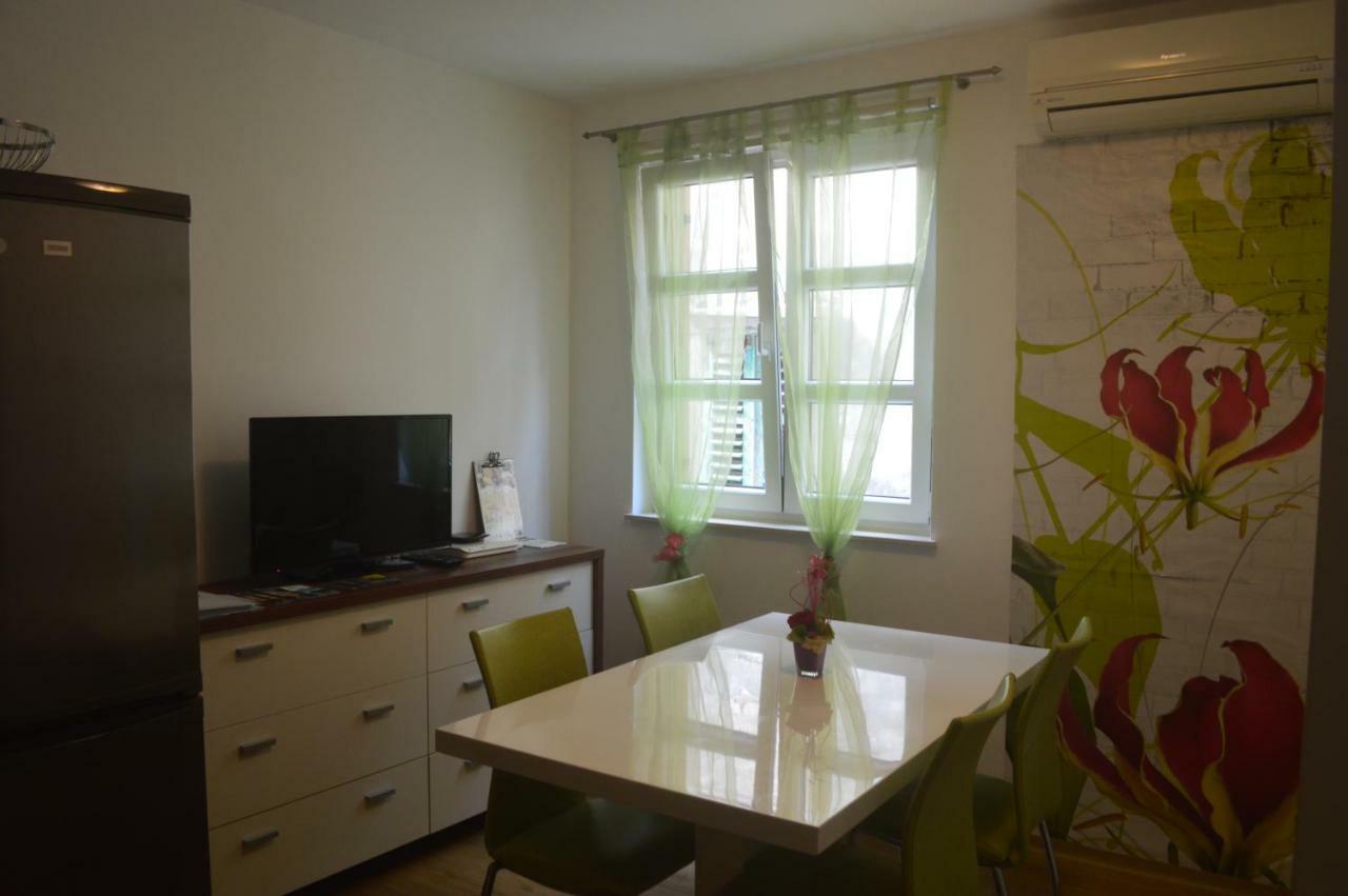 Apartment Aria, Koper Center Exteriör bild